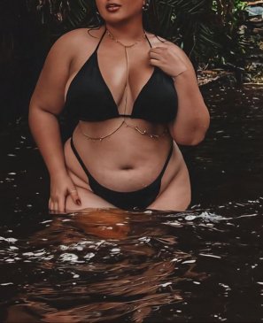 Пышка ТОЛЬКО МАССАЖ, 25