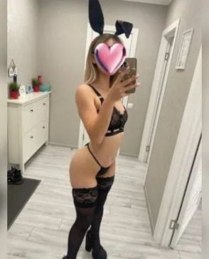 Виктория, 23