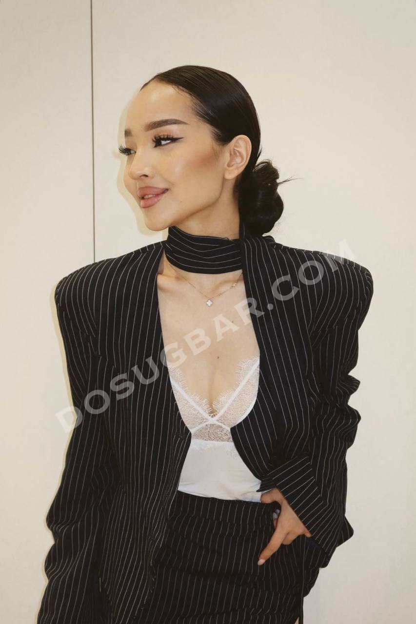 Даяна, 19 Даяна, 19