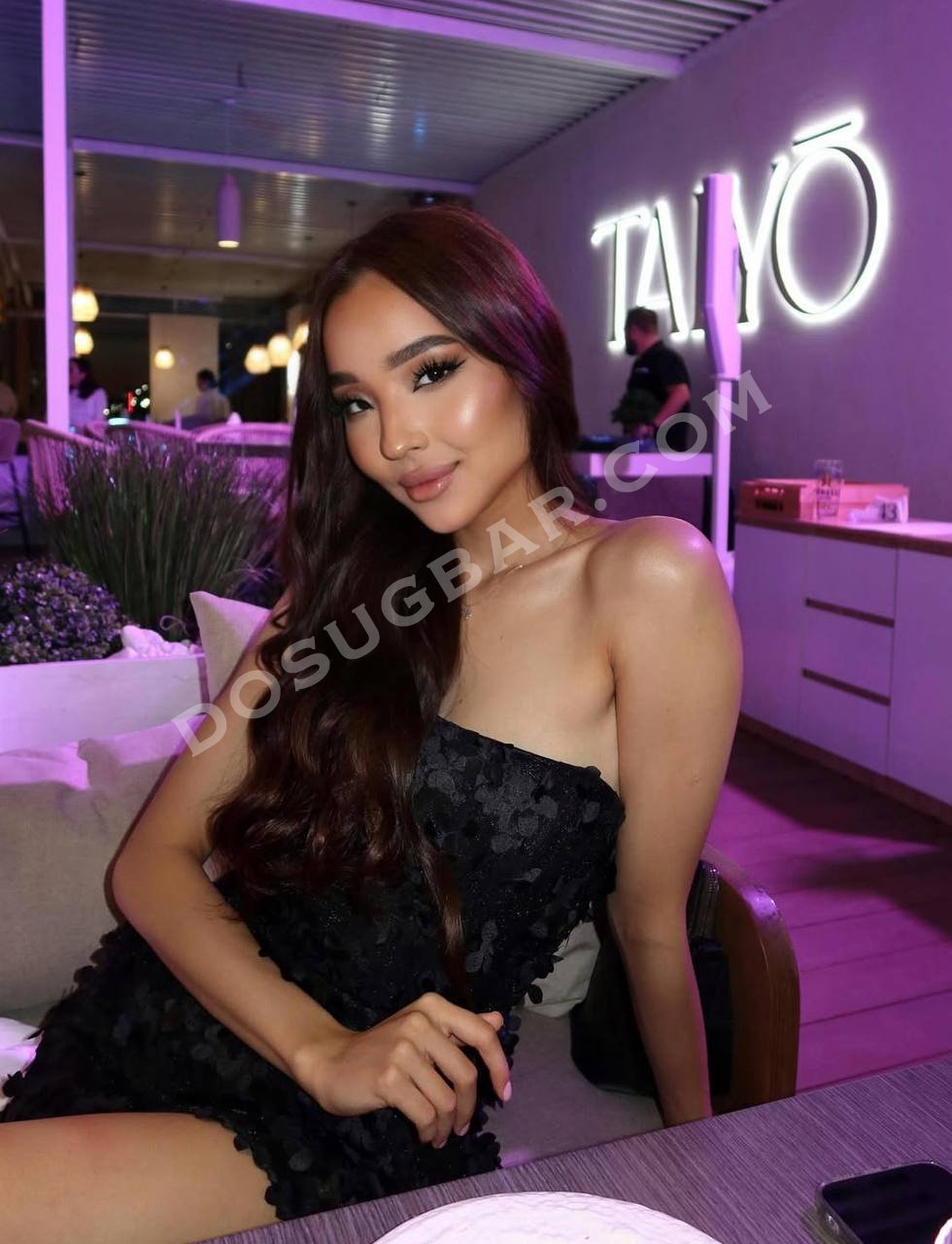 Даяна, 19 Даяна, 19