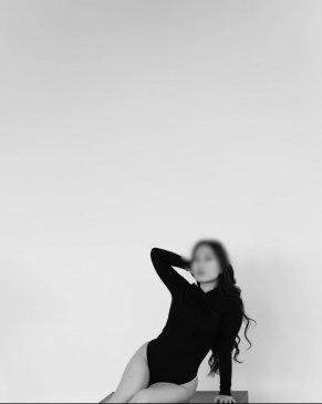 Алия, 21