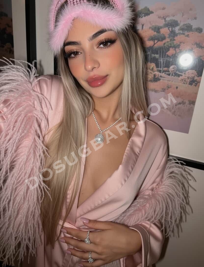 Аделина, 22