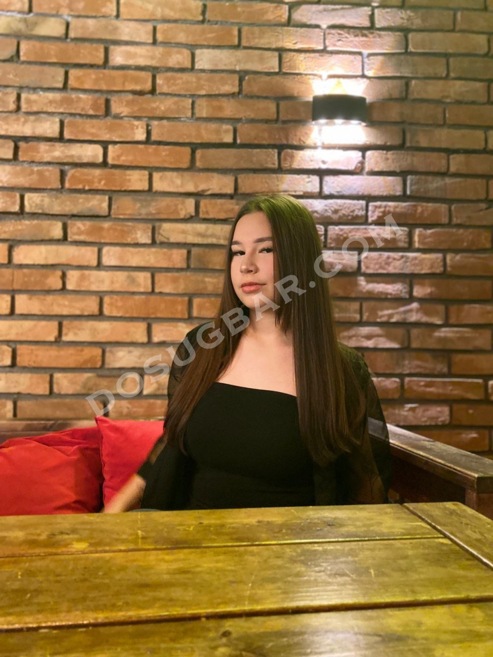 Алина, 18