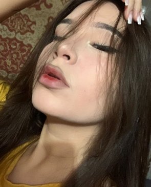 Алина, 18